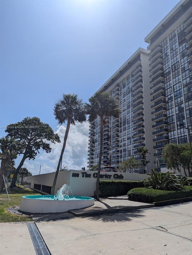 2 of 28 - 600 Ne 36th St 1804, Miami, FL
