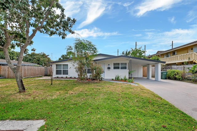1 of 31 - 840 Nw 39th St, Oakland Park, FL