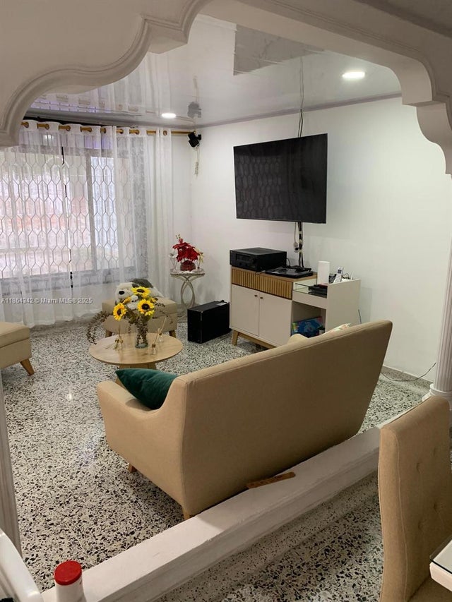 4 of 24 - Carrera 42a4 84-212, Barranquilla, OS