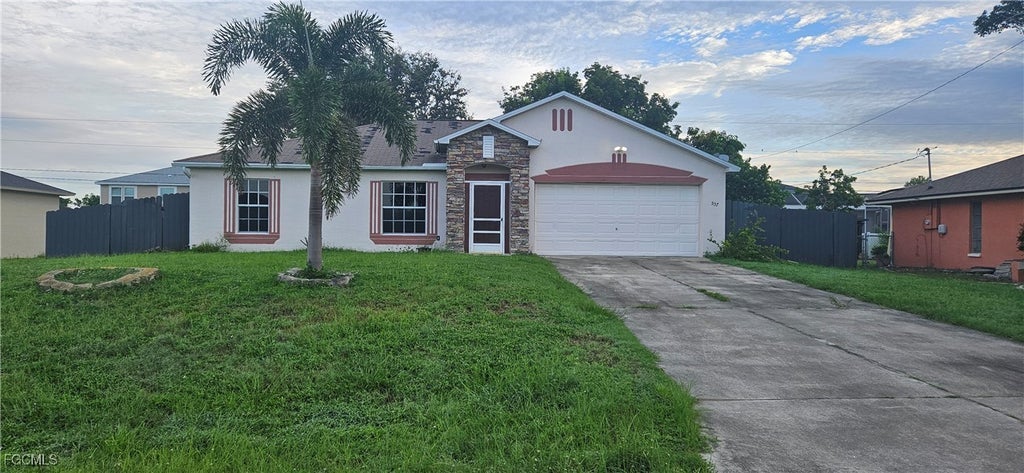 537 Se 1st Ter, Cape Coral
