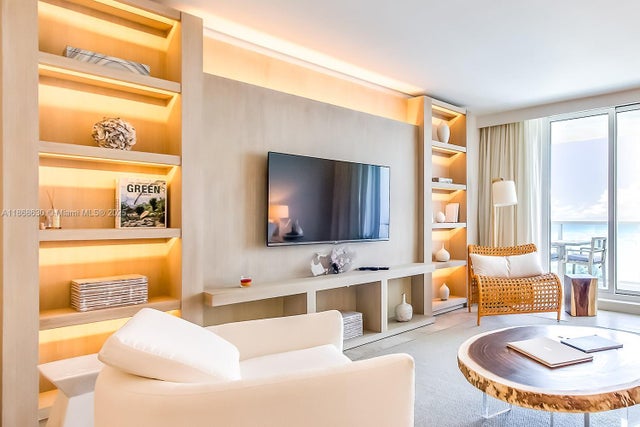 1 of 33 - 102 24th St 1016, Miami Beach, FL