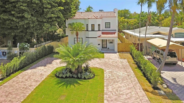 3 of 30 - 3153 Royal Palm Ave, Miami Beach, FL