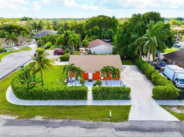 3 of 56 - 235 Sw 16th Ter, Homestead, FL