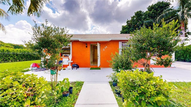 4 of 56 - 235 Sw 16th Ter, Homestead, FL