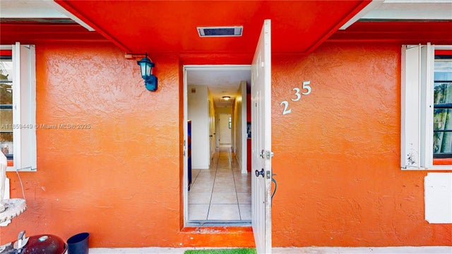 5 of 56 - 235 Sw 16th Ter, Homestead, FL