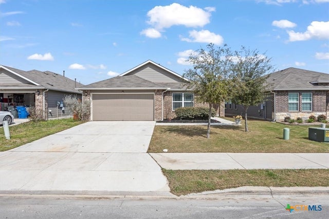 342 N Kowald Lane, New Braunfels