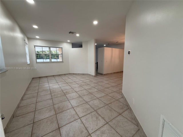 3 of 23 - 6955 Sw 148th Ln, Davie, FL