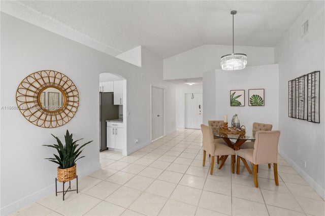3 of 58 - 3439 Sw 51st St, Hollywood, FL