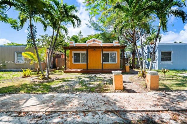 1 of 11 - 1640 Funston St, Hollywood, FL