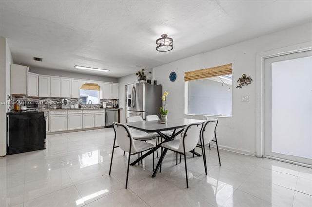 4 of 43 - 20540 Leeward Lane, Cutler Bay, FL