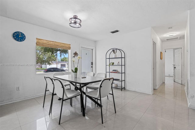 5 of 43 - 20540 Leeward Lane, Cutler Bay, FL