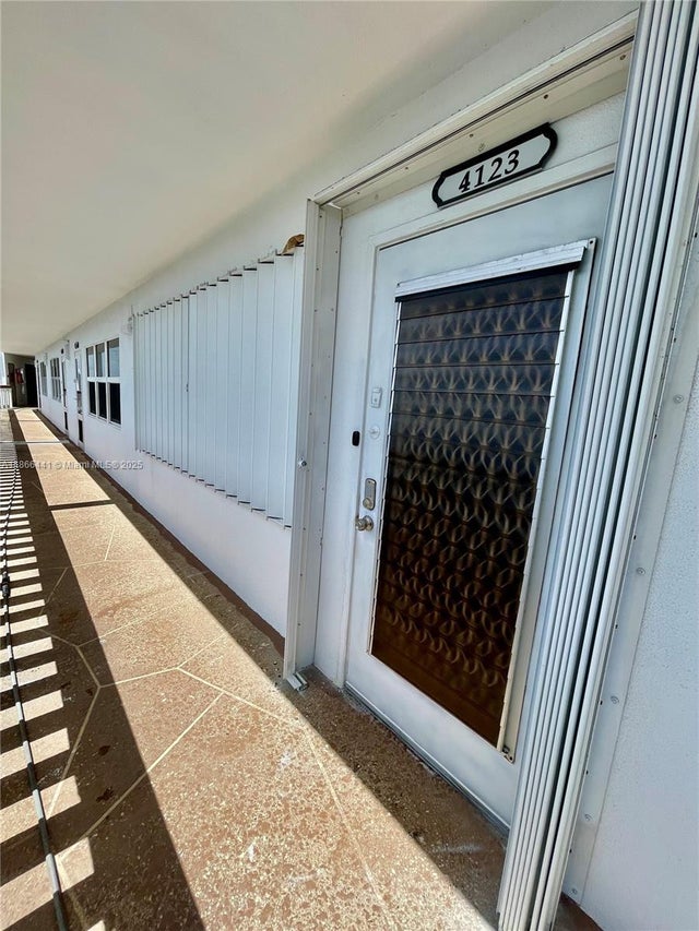 2 of 50 - 4123 Cambridge F 4123, Deerfield Beach, FL