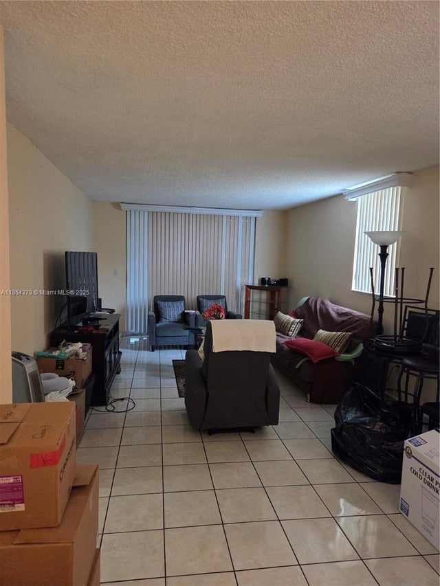 4 of 35 - 14165 Sw 87th St D103, Miami, FL