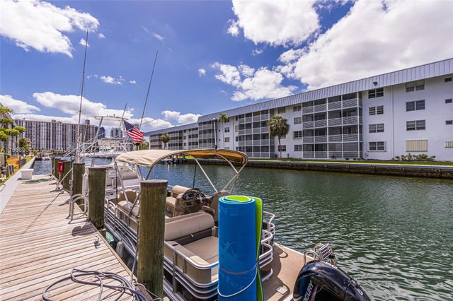 3 of 30 - 3600 Ne 170th St D-112, North Miami Beach, FL