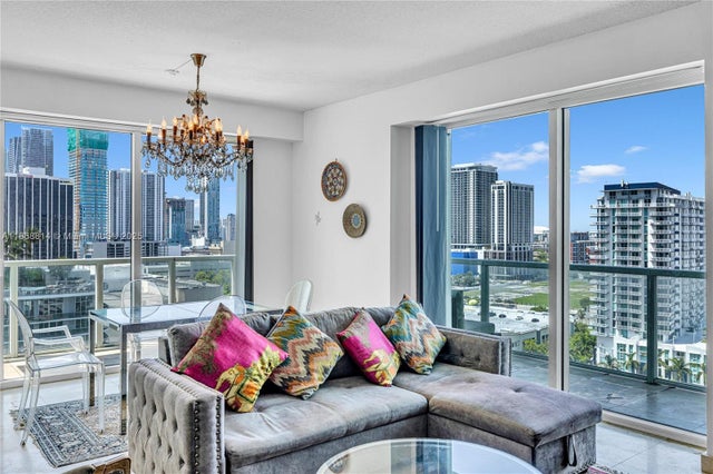 1 of 31 - 1900 N Bayshore Dr 1711, Miami, FL