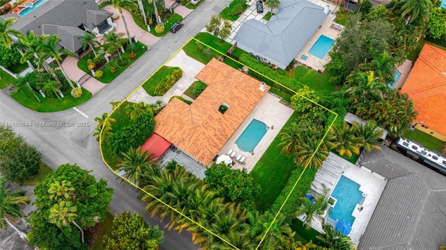 5 of 99 - 12311 Sw 98th St, Miami, FL