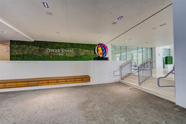 3 of 33 - 300 Sunny Isles Blvd 4-501, Sunny Isles Beach, FL