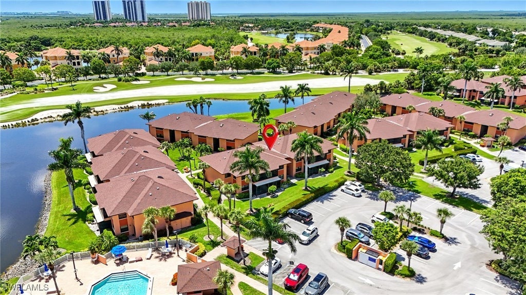 1524 Mainsail Dr 8, Naples