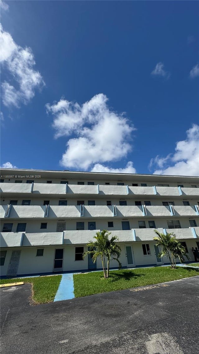 1 of 15 - 1701 Ne 191st St A214, Miami, FL