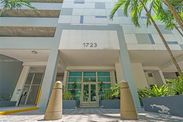 1 of 33 - 1723 Sw 2nd Ave 902, Miami, FL