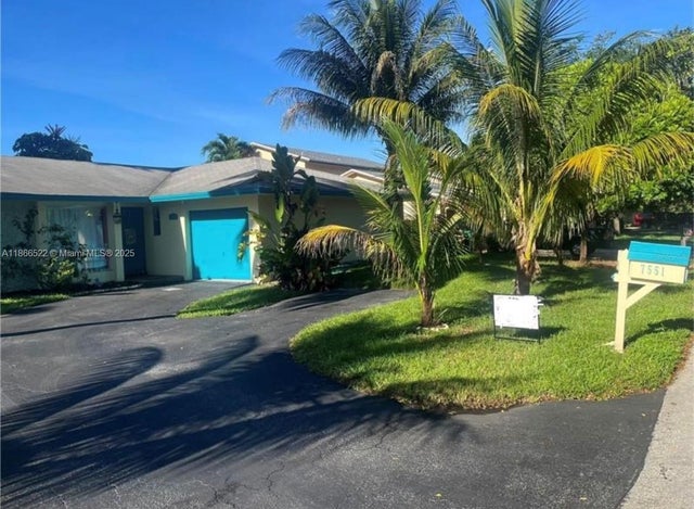 2 of 45 - 7551 Sw 42nd Pl, Davie, FL