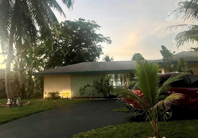 4 of 45 - 7551 Sw 42nd Pl, Davie, FL