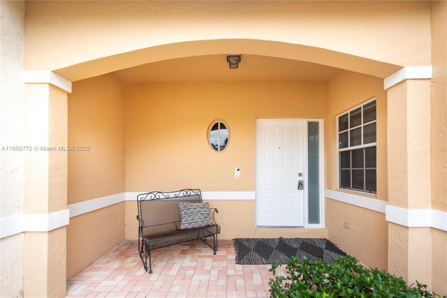 2 of 27 - 18021 Sw 11th Ct, Pembroke Pines, FL