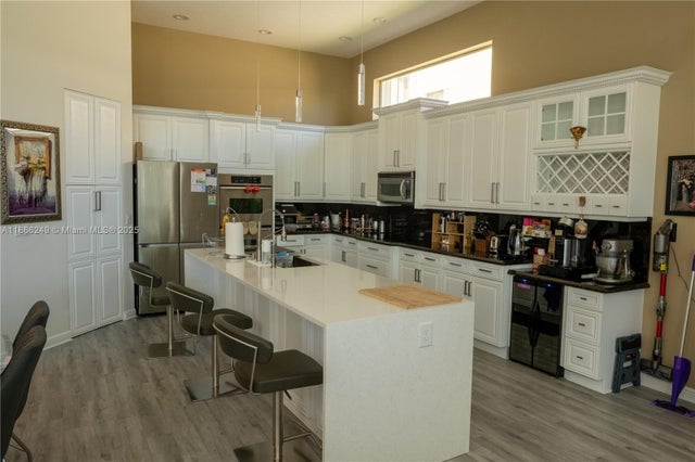 5 of 26 - 9350 W Via Classico W, Wellington, FL