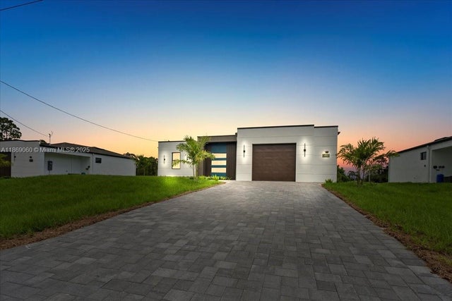 2 of 35 - 729 Colyer St E, Lehigh Acres, FL