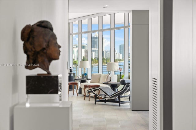 1 of 55 - 6101 Aqua Ave 602, Miami Beach, FL