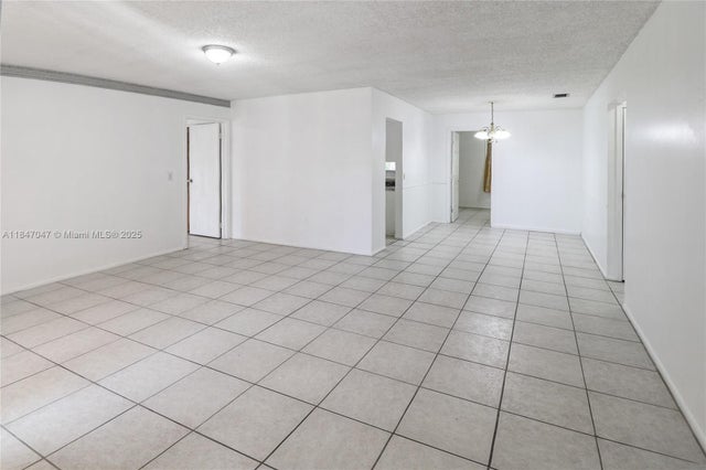 3 of 26 - 12020 Nw 34th Pl, Sunrise, FL