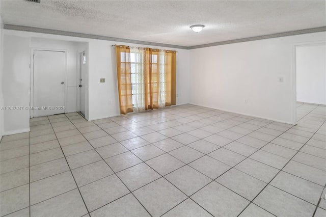 4 of 26 - 12020 Nw 34th Pl, Sunrise, FL