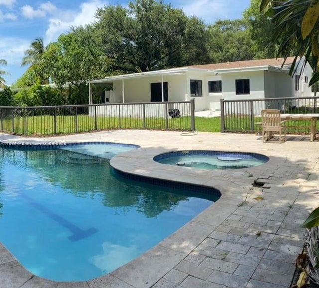 1 of 8 - 13236 Ne 4th Ave, North Miami, FL