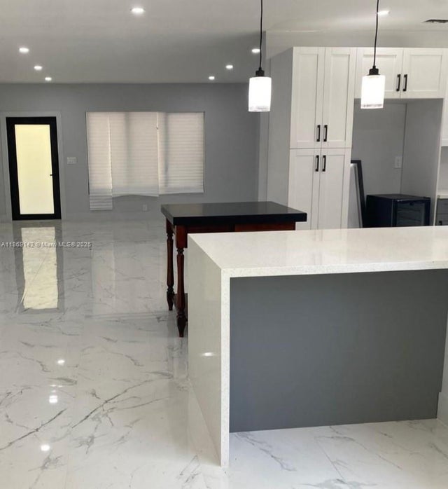 5 of 8 - 13236 Ne 4th Ave, North Miami, FL