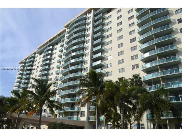 3 of 14 - 19390 Collins Ave 203, Sunny Isles Beach, FL