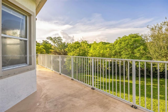 5 of 30 - 17098 Sw 16th St, Pembroke Pines, FL
