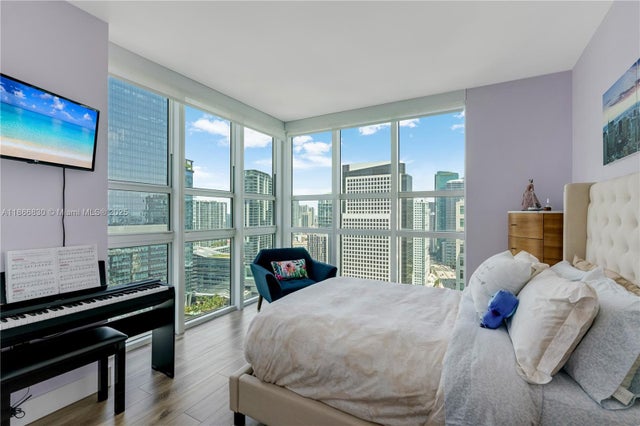 2 of 30 - 951 Brickell Ave 3601, Miami, FL