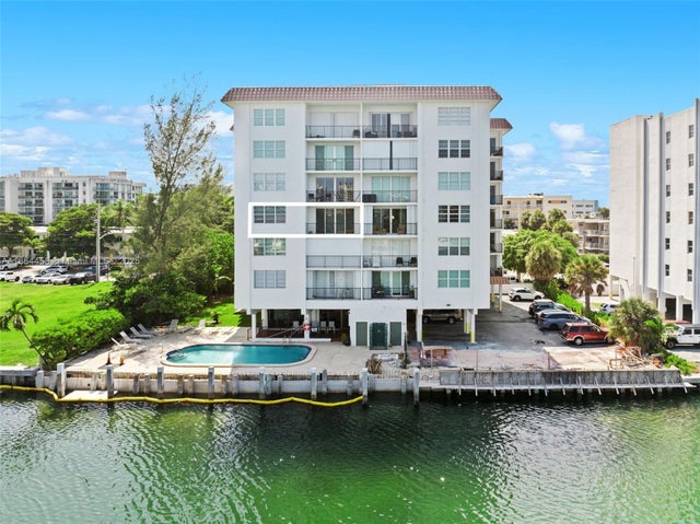 2 of 35 - 9341 E Bay Harbor Dr 4c, Bay Harbor Islands, FL