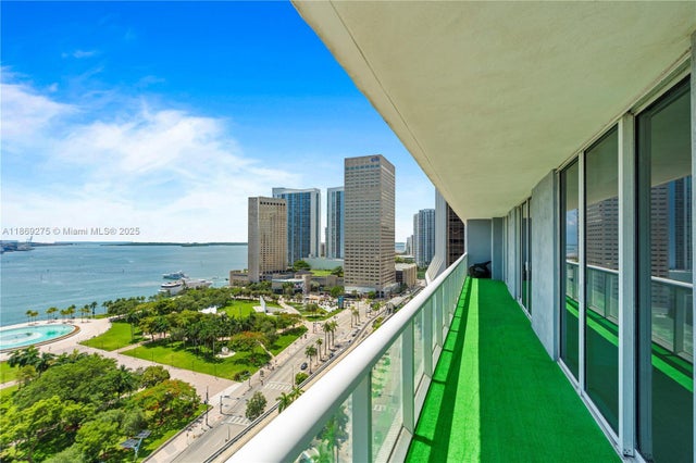 2 of 64 - 50 Biscayne Blvd 1902, Miami, FL