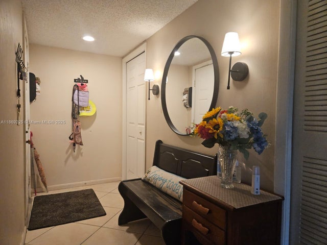 3 of 24 - 436 Lakeview Dr 104, Weston, FL