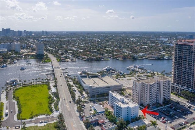 5 of 35 - 2900 N Banyan St 101, Fort Lauderdale, FL