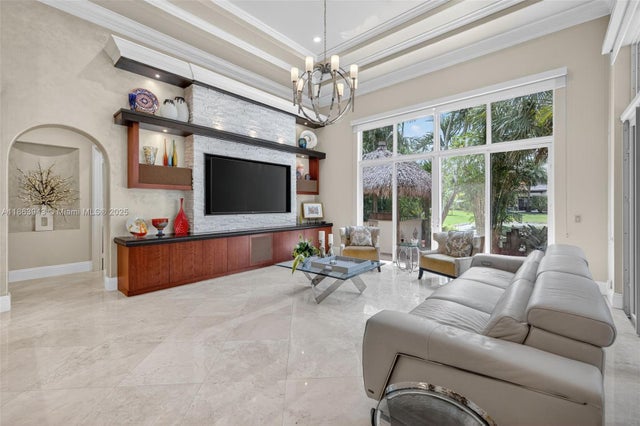 3 of 98 - 12462 Brookwood Ct, Davie, FL