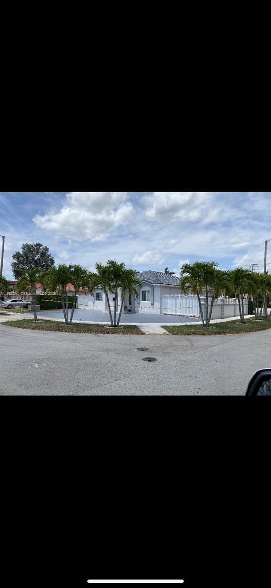 2 of 4 - 16331 Sw 56th Ter, Miami, FL