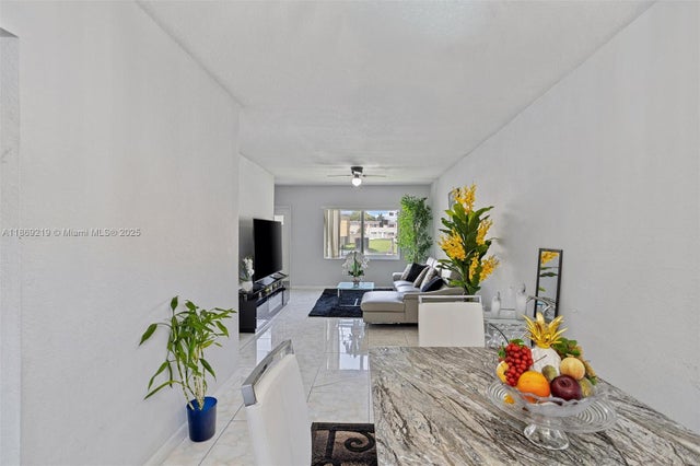 3 of 14 - 422 Nw 84th St 422, Miami, FL