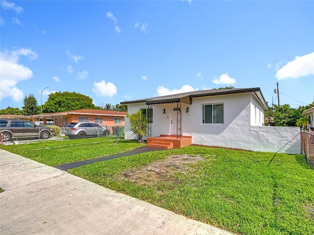 2 of 17 - 675 W 30th St, Hialeah, FL