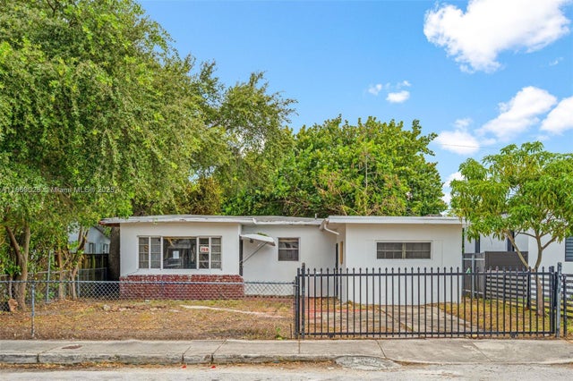 1 of 40 - 350 Nw 45th St, Miami, FL