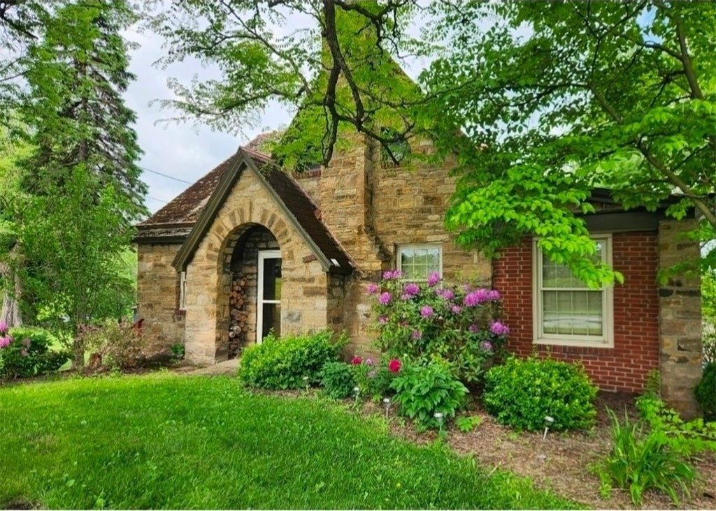 596 Morgantown Road, South Union