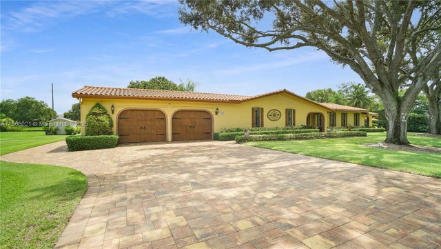 2 of 97 - 2680 Sw 106th Ter, Davie, FL