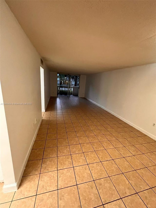 5 of 17 - 1800 Sans Souci Blvd 106, North Miami, FL