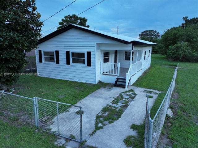 1 of 14 - 38172 Georgia, Avon Park, FL
